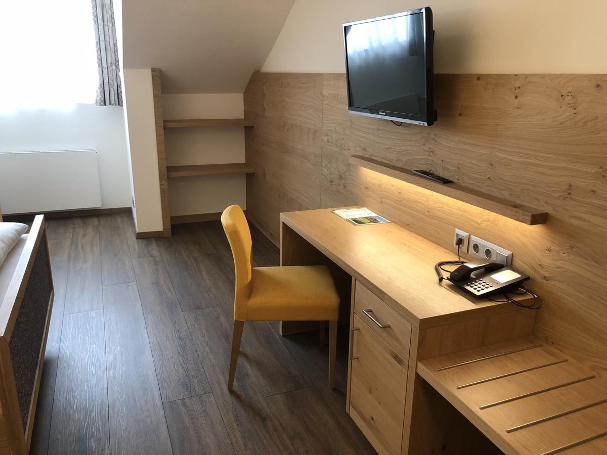 Urlaubshotel Binder Büchlberg Eksteriør bilde